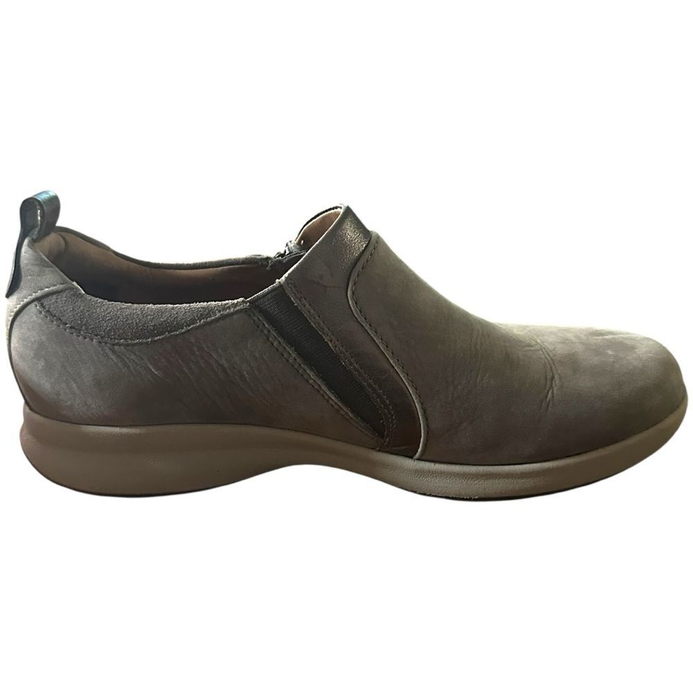 Unstructured By Clarks Womens Gray Side Zip Slip On Flat Shoes Size 10M